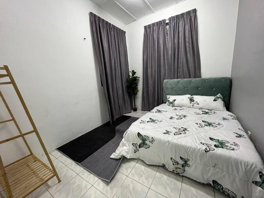 Rumah Melati By Impian Homestay Klia-Salak Tinggi-Nilai Sepang Zewnętrze zdjęcie