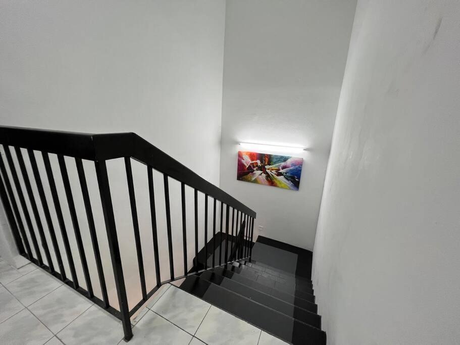 Rumah Melati By Impian Homestay Klia-Salak Tinggi-Nilai Sepang Zewnętrze zdjęcie