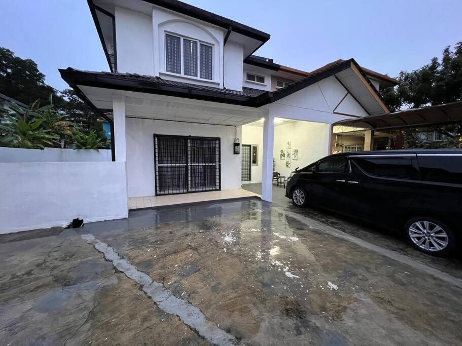 Rumah Melati By Impian Homestay Klia-Salak Tinggi-Nilai Sepang Zewnętrze zdjęcie